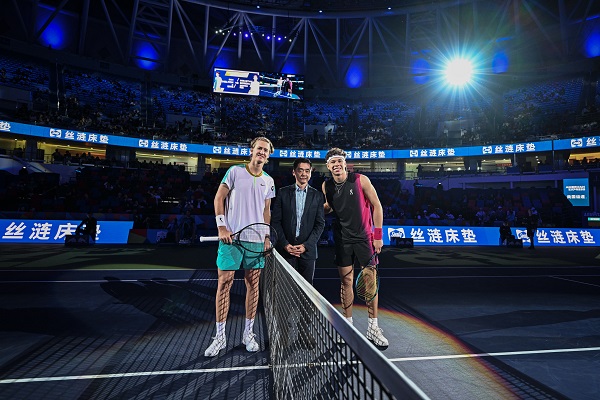 桑乔完全可 桑乔完全可