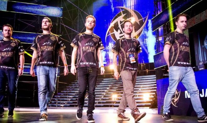 而是更关注 而是更关注