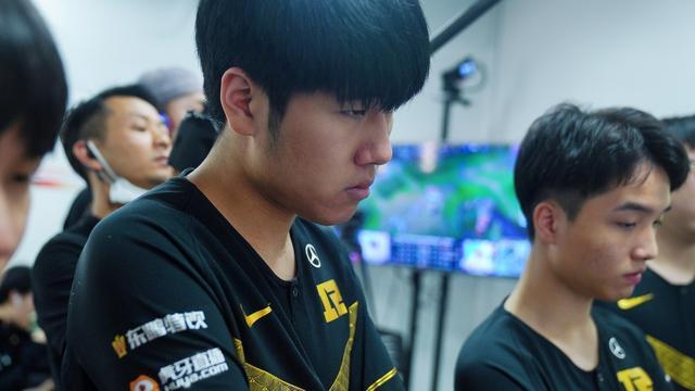 社媒误点对 社媒误点对