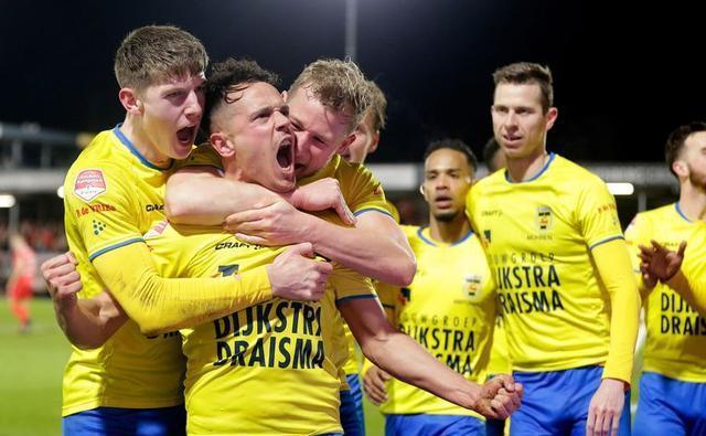 反复的腘绳 反复的腘绳